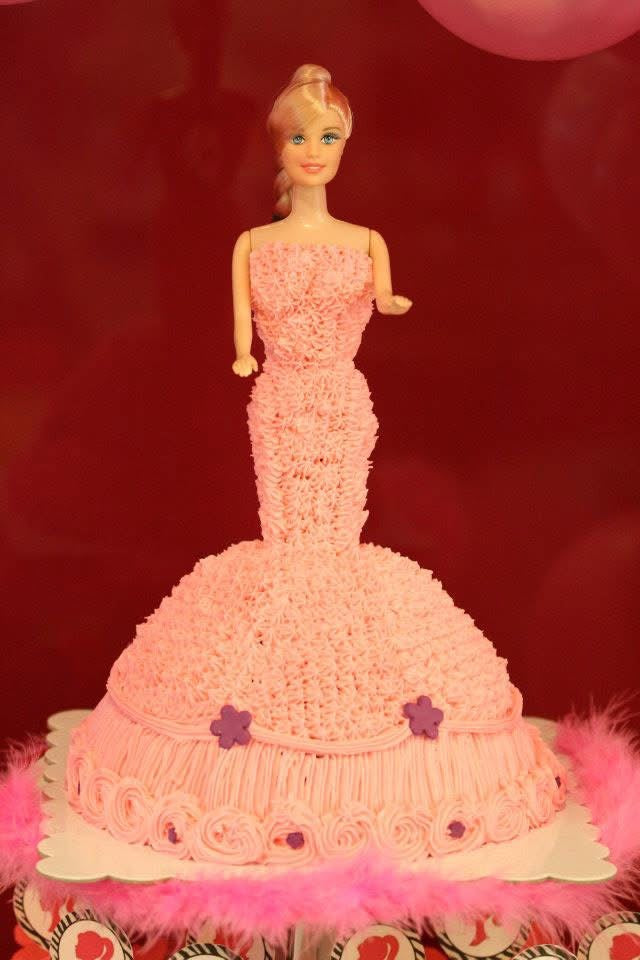 Signature Luxe Celebration Cakes